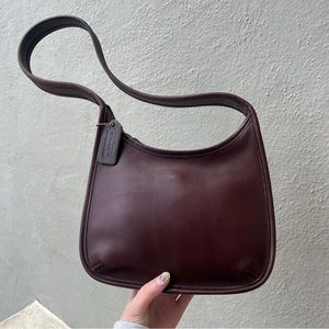 Vintage Coach Mini Ergo Zip Mahogany 🐻 Shoulder Leather bag 9020